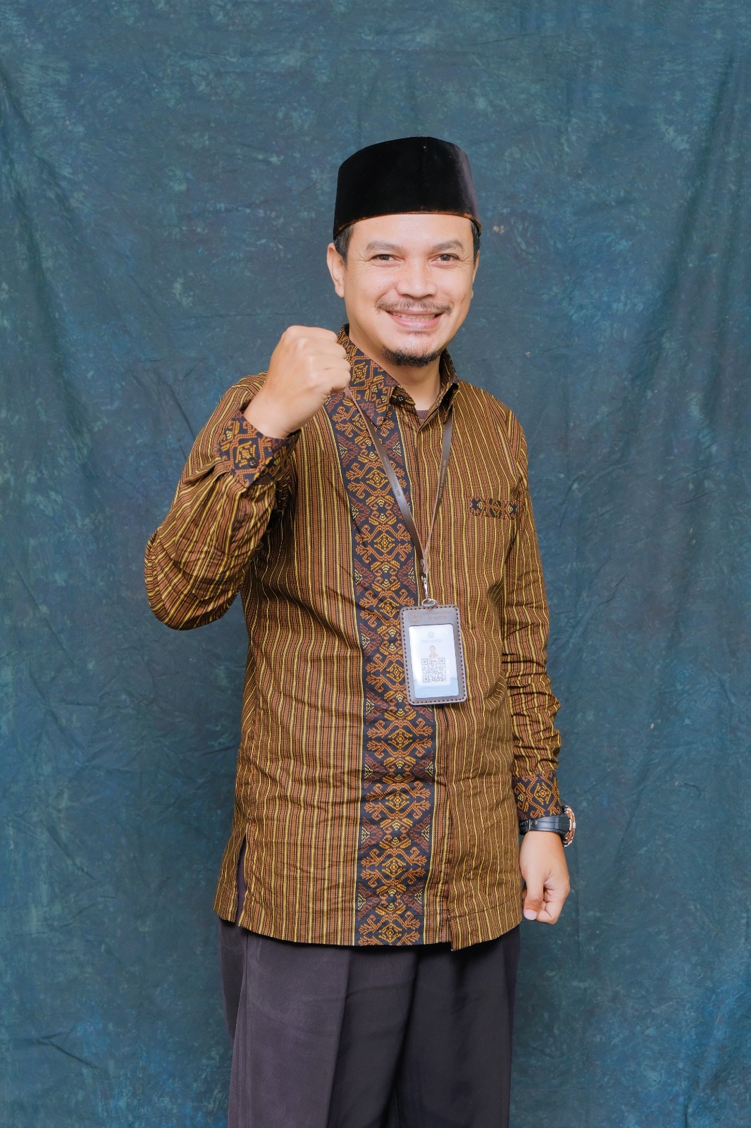 Endot Sumbogo, S.Psi